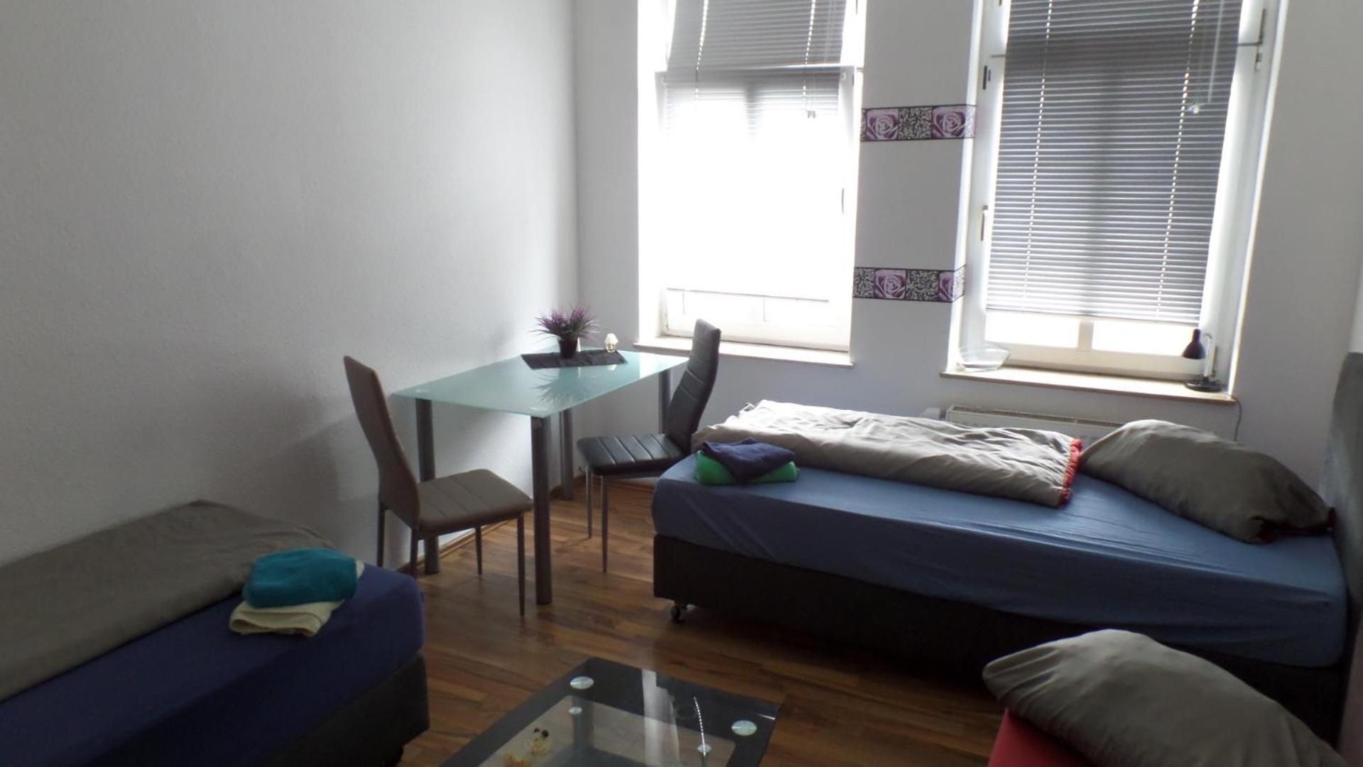 Hostel Im Medizinerviertel Хале Екстериор снимка