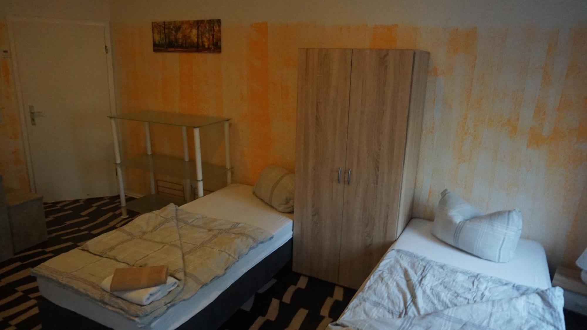 Hostel Im Medizinerviertel Хале Стая снимка