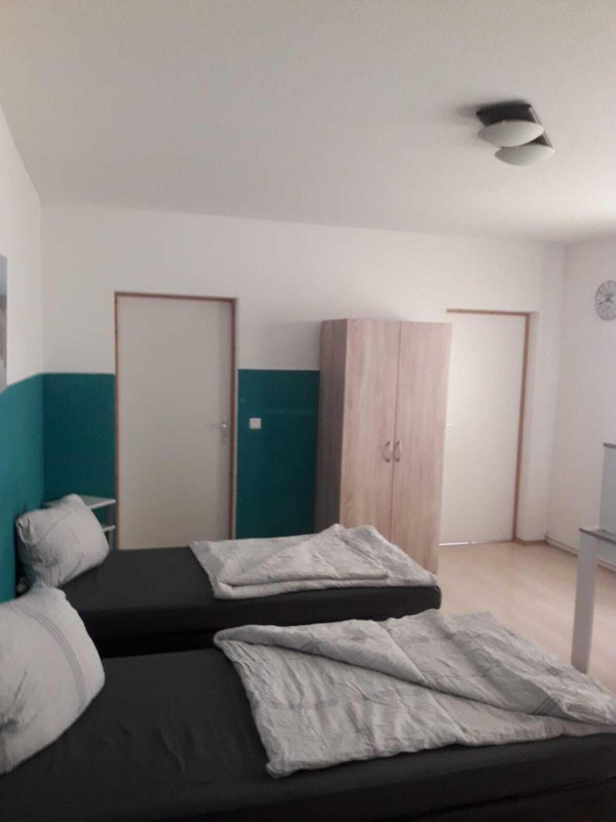 Hostel Im Medizinerviertel Хале Стая снимка