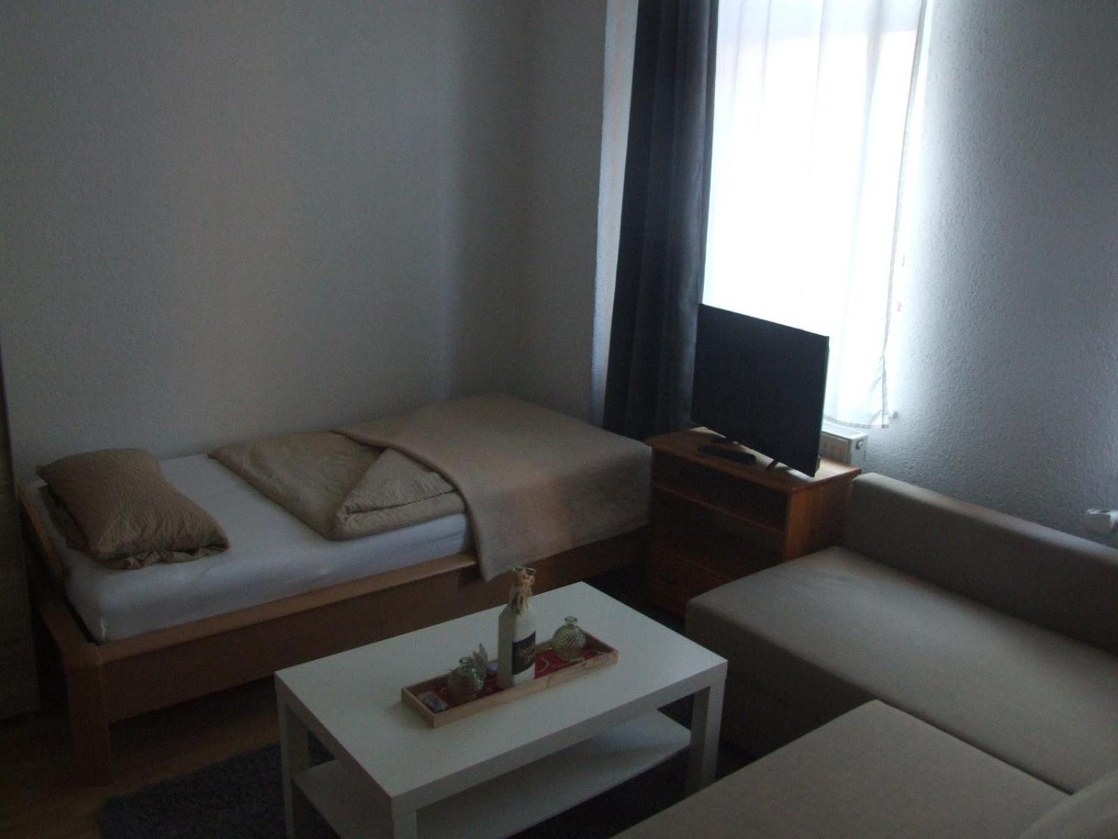 Hostel Im Medizinerviertel Хале Стая снимка