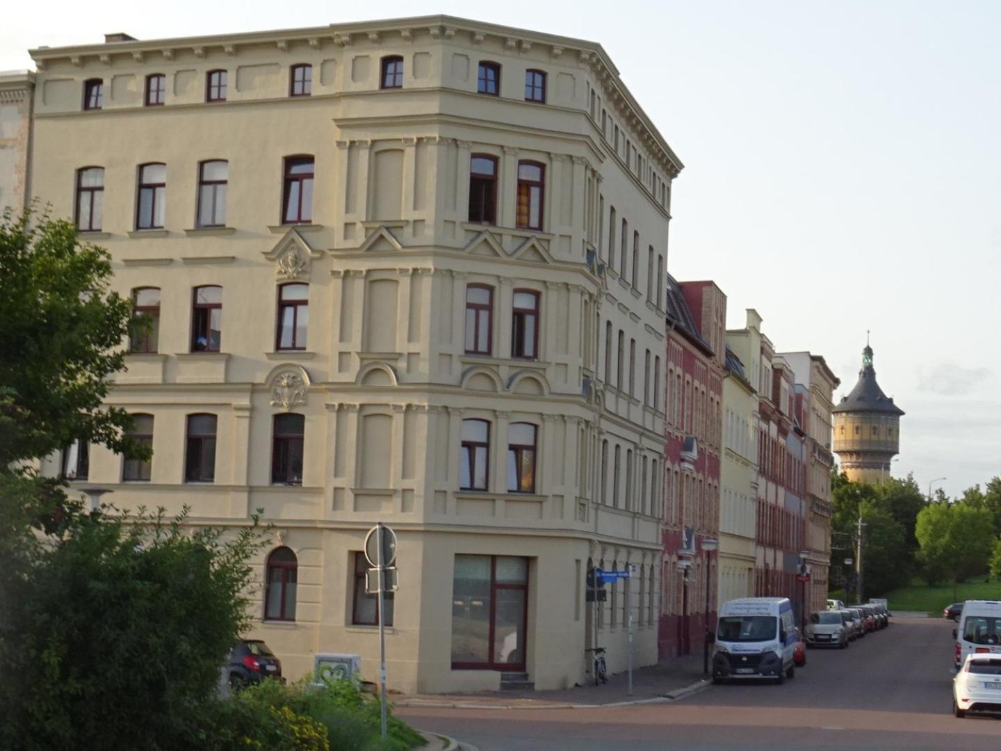 Hostel Im Medizinerviertel Хале Екстериор снимка