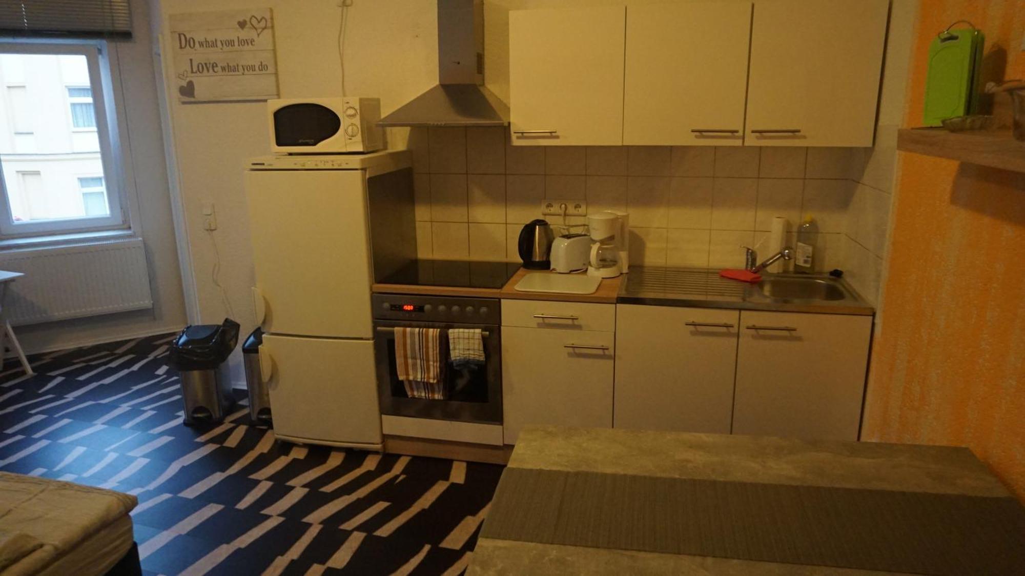 Hostel Im Medizinerviertel Хале Стая снимка