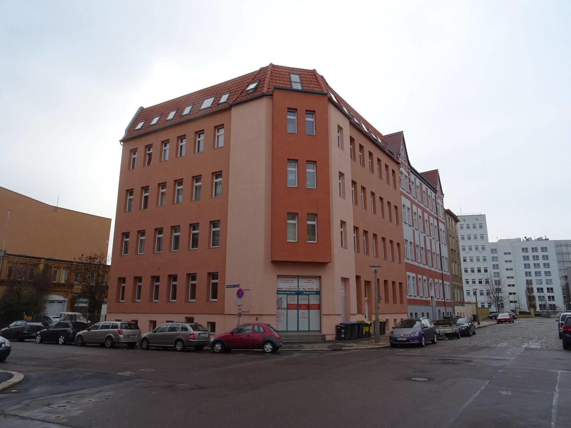 Hostel Im Medizinerviertel Хале Екстериор снимка